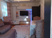 Satılır 3 otaqlı 60 m2 köhnə tikili Əhmədli m.