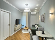 Satılır 2 otaqlı 45 m2 köhnə tikili Gənclik m.