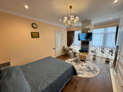 Satılır 4 otaqlı 160 m2 yeni tikili Şah İsmayıl Xətai m.