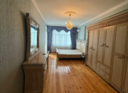 Satılır 3 otaqlı 130 m2 yeni tikili 9 mkr