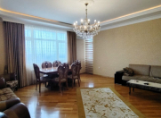 Satılır 3 otaqlı 135 m2 yeni tikili Tibb Universiteti