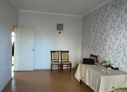 Satılır 3 otaqlı 75 m2 köhnə tikili Qara Qarayev m.