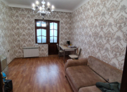 Satılır 2 otaqlı 60 m2 köhnə tikili Həzi Aslanov