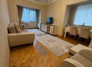 Satılır 3 otaqlı 80 m2 köhnə tikili 4 mkr