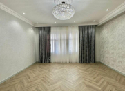 Satılır 3 otaqlı 150 m2 yeni tikili Gənclik m.