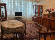 Satılır 3 otaqlı 65 m2 köhnə tikili Nəsimi r.