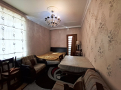 Satılır 2 otaqlı 32 m2 köhnə tikili 8 km