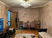 Satılır 3 otaqlı 50 m2 köhnə tikili Yasamal r.