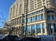 Satılır 4 otaqlı 152 m2 yeni tikili Elmlər Akademiyası m.