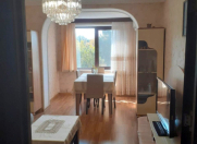 Satılır 3 otaqlı 90 m2 köhnə tikili Gənclik m.