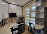 Satılır 2 otaqlı 52 m2 köhnə tikili 8 km