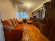 Satılır 2 otaqlı 50 m2 köhnə tikili 2 mkr