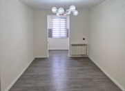 Satılır 3 otaqlı 50 m2 köhnə tikili Yasamal r.