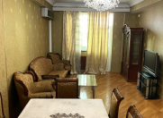 İcarəyə verilir 4 otaqlı 160 m2 yeni tikili Səbail r.