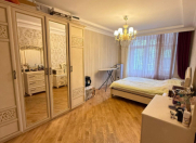 Satılır 3 otaqlı 90 m2 köhnə tikili 8 mkr