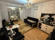 Satılır 3 otaqlı 105 m2 köhnə tikili Montin