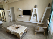 Satılır 3 otaqlı 120 m2 yeni tikili Həzi Aslanov m.