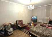 Satılır 2 otaqlı 65 m2 köhnə tikili Həzi Aslanov m.