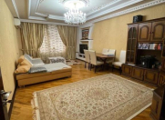 Satılır 4 otaqlı 160 m2 yeni tikili Gənclik m.