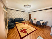 Satılır 4 otaqlı 140 m2 yeni tikili Xalqlar Dostluğu m.