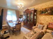 Satılır 3 otaqlı 80 m2 köhnə tikili Xətai r.