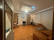 Satılır 2 otaqlı 65 m2 köhnə tikili 28 May m.