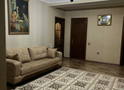 Satılır 3 otaqlı 126 m2 yeni tikili Bakıxanov