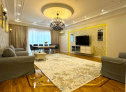 Satılır 4 otaqlı 225 m2 yeni tikili 28 May m.