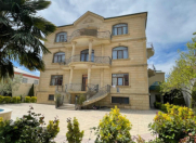 İcarəyə verilir 10 otaqlı 800 m2 villa Badamdar