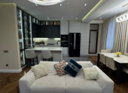 Satılır 2 otaqlı 90 m2 yeni tikili Gənclik m.