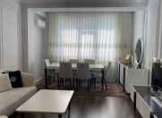 Satılır 2 otaqlı 115 m2 yeni tikili 8 Noyabr m.