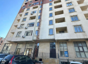 Satılır 3 otaqlı 150 m2 yeni tikili Xətai r.