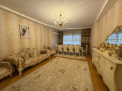 Satılır 4 otaqlı 225 m2 yeni tikili Nəsimi m.
