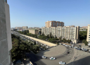 Satılır 3 otaqlı 86 m2 köhnə tikili 20 yanvar m.