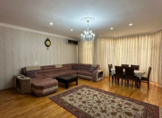 Satılır 3 otaqlı 155 m2 yeni tikili 8 Noyabr m.