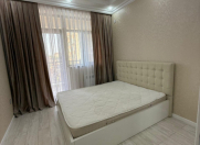 Satılır 2 otaqlı 70 m2 yeni tikili İnşaatçılar m.
