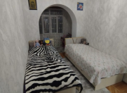 Satılır 3 otaqlı 85 m2 köhnə tikili Həzi Aslanov