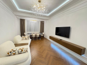 Satılır 3 otaqlı 118 m2 yeni tikili Gənclik m.