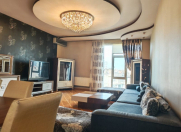 Satılır 4 otaqlı 180 m2 yeni tikili Gənclik m.