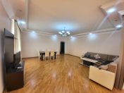 Satılır 4 otaqlı 188 m2 yeni tikili 28 May m.