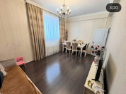 Satılır 2 otaqlı 60 m2 yeni tikili İnşaatçılar m.
