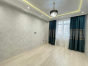 Satılır 2 otaqlı 50 m2 yeni tikili Xalqlar Dostluğu m.