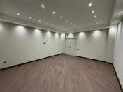 Satılır 3 otaqlı 135 m2 yeni tikili İnşaatçılar m.