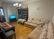 Satılır 3 otaqlı 100 m2 köhnə tikili Azadlıq prospekti m.
