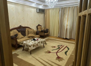 Satılır 3 otaqlı 120 m2 yeni tikili Bakı