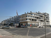 Satılır 3 otaqlı 140 m2 yeni tikili Ağ şəhər