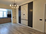 Satılır 3 otaqlı 75 m2 köhnə tikili Gənclik m.