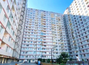 Satılır 3 otaqlı 130 m2 yeni tikili İnşaatçılar m.