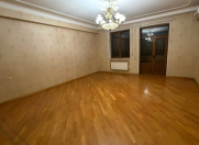 Satılır 4 otaqlı 175 m2 yeni tikili Gənclik m.