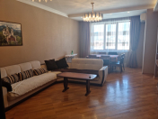 Satılır 4 otaqlı 160 m2 yeni tikili Caspian Plaza